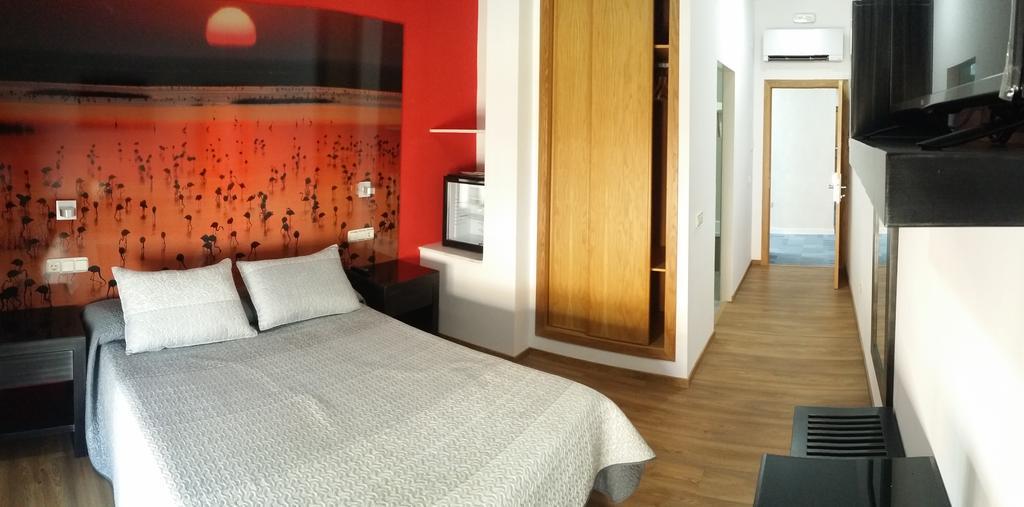 Hostal Boutique El Patio Лепе Экстерьер фото